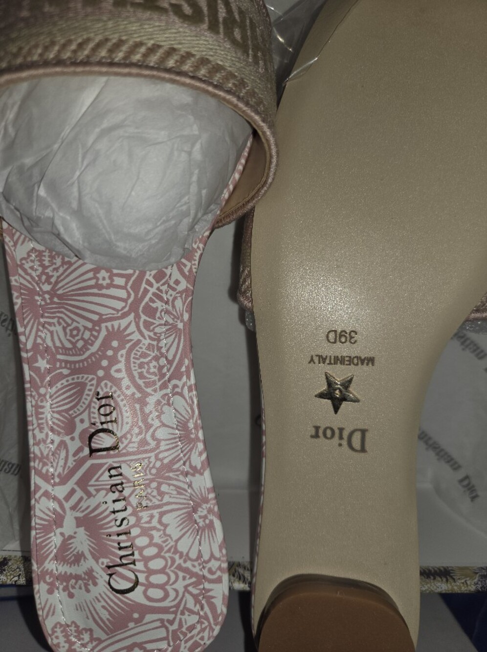 New Open Shoes Comes With Box